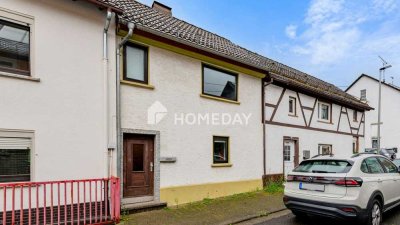 Charmantes Mittelhaus mit Potential in Bad Camberg-Dombach