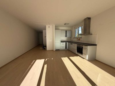 Neubau - Moderne 2-Zimmer-Wohnung mit hochwertiger Ausstattung und sonnigem Balkon