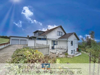 Großes Einfamilienhaus mit Traumgrundstück in ruhiger Lage von Eichstätt