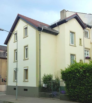Charmante 2,5 Zimmer Wohnung in Frankfurt Eschersheim