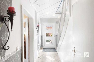 Tolles Einfamilienhaus mit Einliegerwohnung