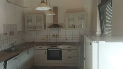 3 ZKB Einbauküche mit Wintergarten und Balkon