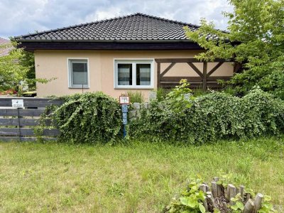 BUNGALOW IN COTTBUS | Zwei Häuser auf einem großzügigen Grundstück- 1429 qm