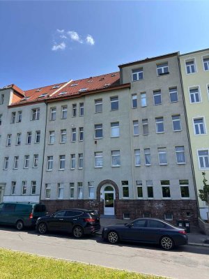 Attraktive 5-Zimmer-Dachgeschoss-Wohnung, Provisionsfrei!