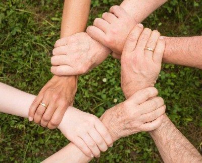 Doppelhauspartner gesucht! - Das Leben im grünen Garten genießen!