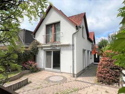 Gemütliches Häuschen für die kleine Familie mit pflegeleichter Terrasse und Carport!