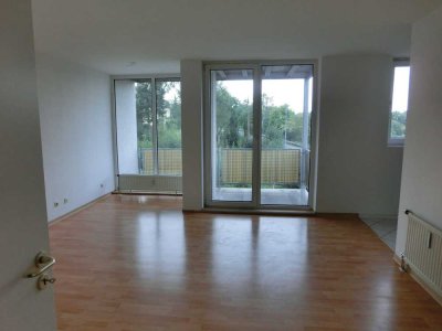 Marko Winter Immobilien - Mosbach: 1-Zimmer-Appartement im EG eines Mehrfamilienhauses