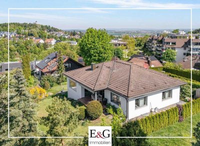 Gepflegtes Einfamilienhaus mit Einliegerwohnung in absolut ruhiger Aussichtslage