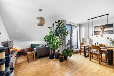 Charmante 2-Zimmer-Dachgeschosswohnung mit schöner Loggia