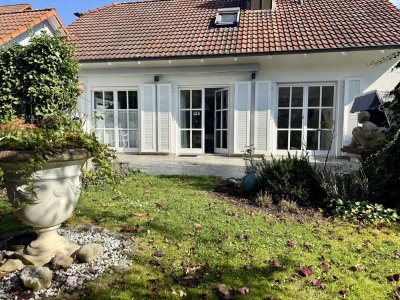 �Familienfreundliches Einfamilienhaus in Höchberg b. Würzburg – großzügig, ruhig gelegen, ab sofort