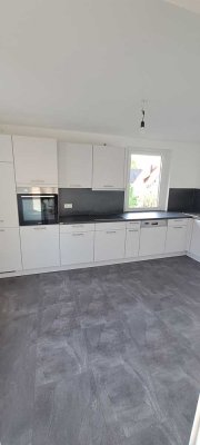 Bezug nach Sanierung 2-Zimmer- Wohnung in Untersteinach mit Balkon