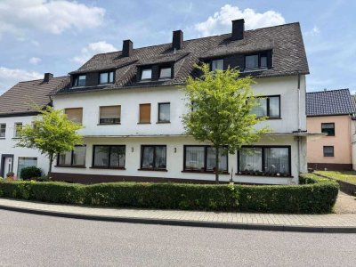 ***Schöne renovierte 3 Zimmer Wohnung mit Balkon***