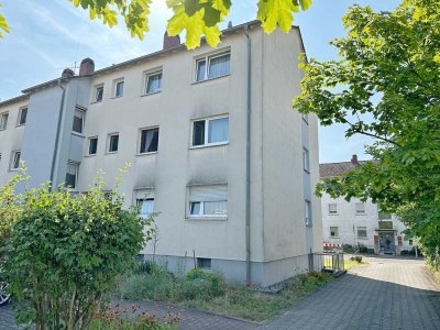 Renovierte und gepflegte Etagenwohnung mit Einbauküche, Keller und Kfz-Stellplatz in Germersheim