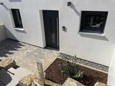 Schöne 2-Zimmer-Einliegerwohnung mit EBK in Güntersleben
