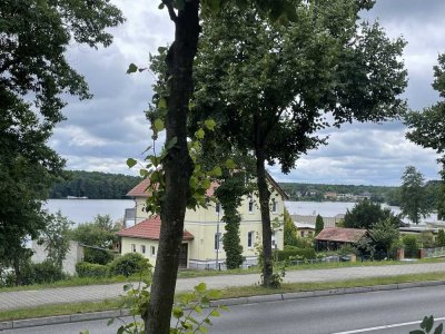 Großzügige Altbauwohnung | Loggia & Stellplätze | klassische Villa | Grünheide | bei Tesla