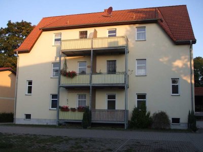 Gemütliche 2 Zimmerwohnung mit Balkon unweit des Stienitzsees