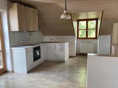 - Tolle Dachgeschoßwohnung provisionsfrei !