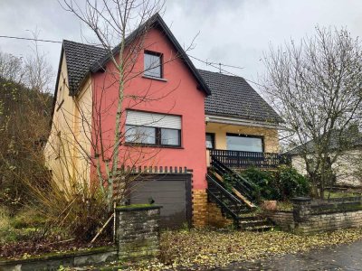 Provisionsfrei für Ersteher -Wohnhaus Oberstadtfeld- Zwangsverst.!