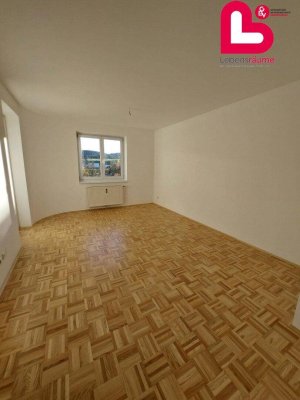 Schöne 3-Zimmer- Whg * 3 Monate mietreduziert wohnen*