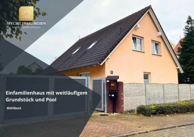 Vielseitiges Einfamilienhaus mit Pool, großem Grundstück und Entwicklungspotenzial – Nähe Muldestaus