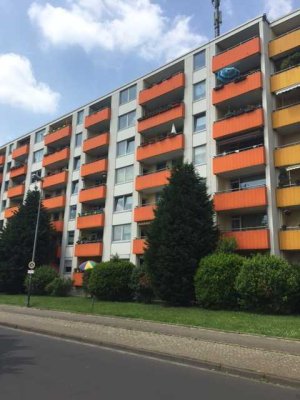 Gut geschnittene 2-Zimmer-Wohnung für Singles und Paare in Ratingen West