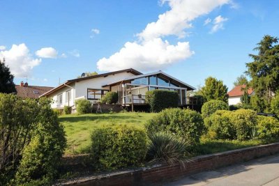 Exklusives EFH mit Einliegerwohnung, Sauna & Wintergarten – 282 m² Wohnfläche