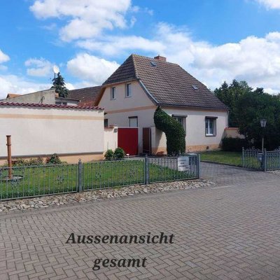 freistehendes sanierungsbedürftiges Einfamilienhaus zu verkaufen
