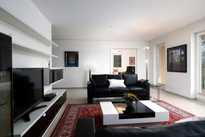 LOFTARTIG - großzügig - zeitlos -  160 m² mit großer Balkonterrasse zum See