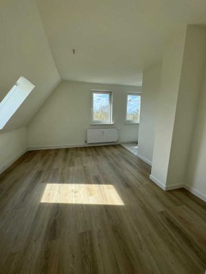 Sanierte 2-Raum-Wohnung im Grünen