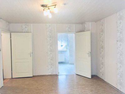 Gepflegte 2-Zimmer-Wohnung mit Balkon und EBK in Heidelberg-Pfaffengrund, Blick ins Grüne