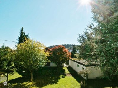 Selbstbezug oder Wertanlage - helle 3-Zimmerwohnung mit  Südbalkon und Garten in TOP Lage!