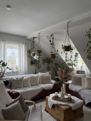 Helle 91 m² Dachgeschosswohnung in Marl Hüls