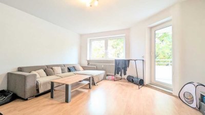 Großzügige 4-Zi-Whg mit Loggia, EBK und Stellplatz! Frei ab 01.01.26!