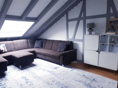 3 Zimmer, Küche, Bad, Balkon, Pkw-Abstellplatz