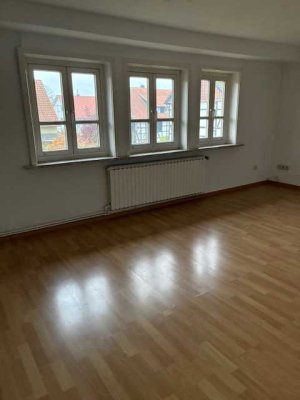 Renovierte 3-Zimmer-Wohnung mit Balkon und Garage in Wolfenbüttel