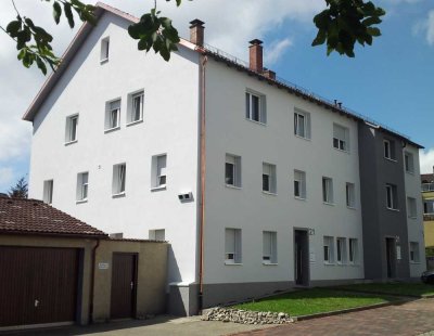 Ruhige, modernisierte 4,5-Zimmer-Wohnung mit gehobener Ausstattung und Balkon in zentraler Lage