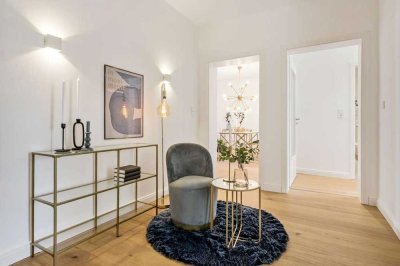 Erstbezug 3-Zimmer in Altbauvilla mit hohen Decken & Designküche – im Zentrum & fußläufig zum Rhein!
