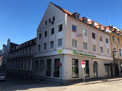 Frisch renovierte WG-Zimmer im Herzen von Lübeck – jetzt einziehen!