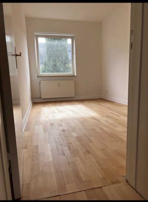 Wunderschöne zwei Zimmer Eigentumswohnung im schönen Winterhude zu verkaufen. (KEINE MAKLER!)