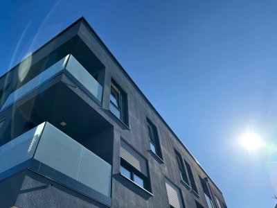 Penthouse mit hochwertiger EBK, Terrasse, Fußbodenheizung, Aufzug & Tiefgaragenstellplatz