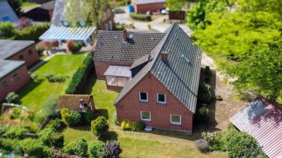 Entkerntes Landhaus in Rosengarten-Emsen zur Sanierung und Individualisierung!