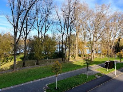 Altersruhesitz oder Familienglück? Beides ist möglich! Rheinblick, TG-Stellplatz und großer Balkon!