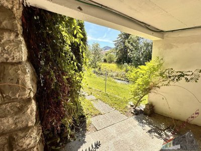 Charmantes Landhaus mit 7 Zimmern und Grünblick - ideal für Naturliebhaber.