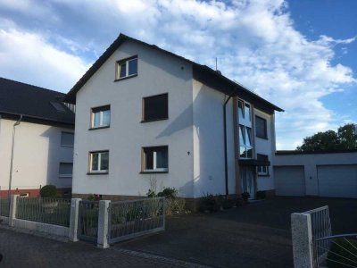 Attraktive und gepflegte 3-Zimmer-Wohnung mit Balkon in Hügelsheim