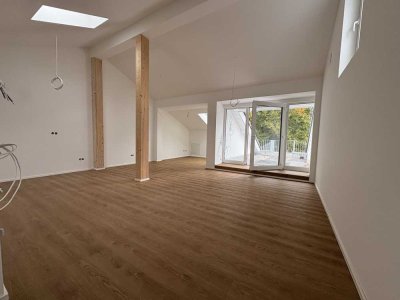 Traumhafte kernsanierte Wohnung (KfW 70-Standard) in Bestlage