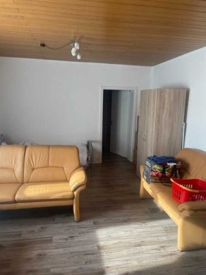 Gepflegte Wohnung mit zwei Zimmern