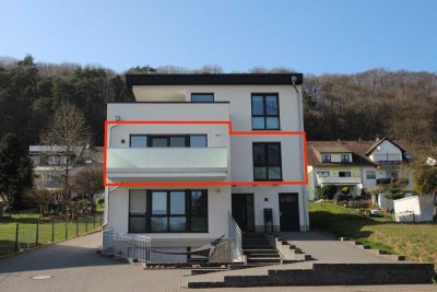 Trier Biewer - Neuwertige ETW mit Einbauküche und Stellplatz / Aufzug vorhanden