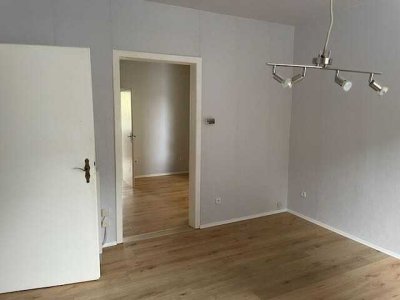 „Gemütliche 2‑Zimmer‑Wohnung (55 m²), frisch renoviert mit Gartenmitnutzung in ruhiger Lage“