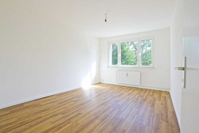 Gustävel bei Schwerin - Sanierte helle 4 Zimmerwohnung ab sofort zu vermieten
