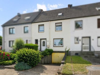 Viersen: Großzügiges Zweifamilienhaus mit ausgebautem Studio